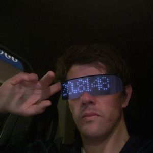 Meet your Posher, Alex